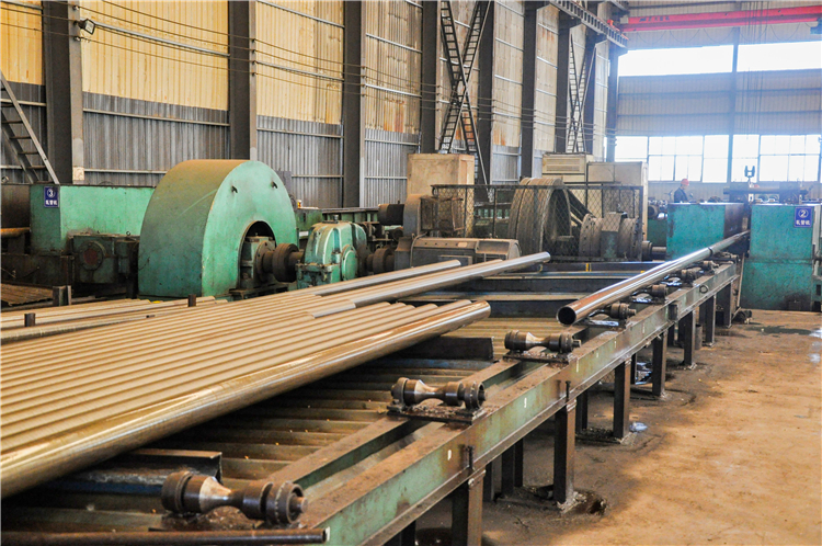 Steel tube cold rolling mill